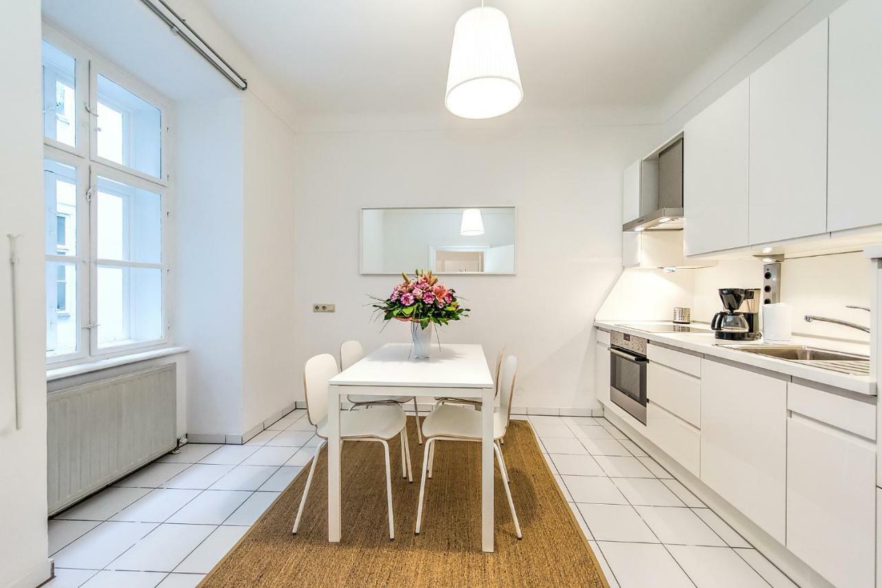 Beautiful City Apartment At Famous Ballgasse Vienna Luaran gambar