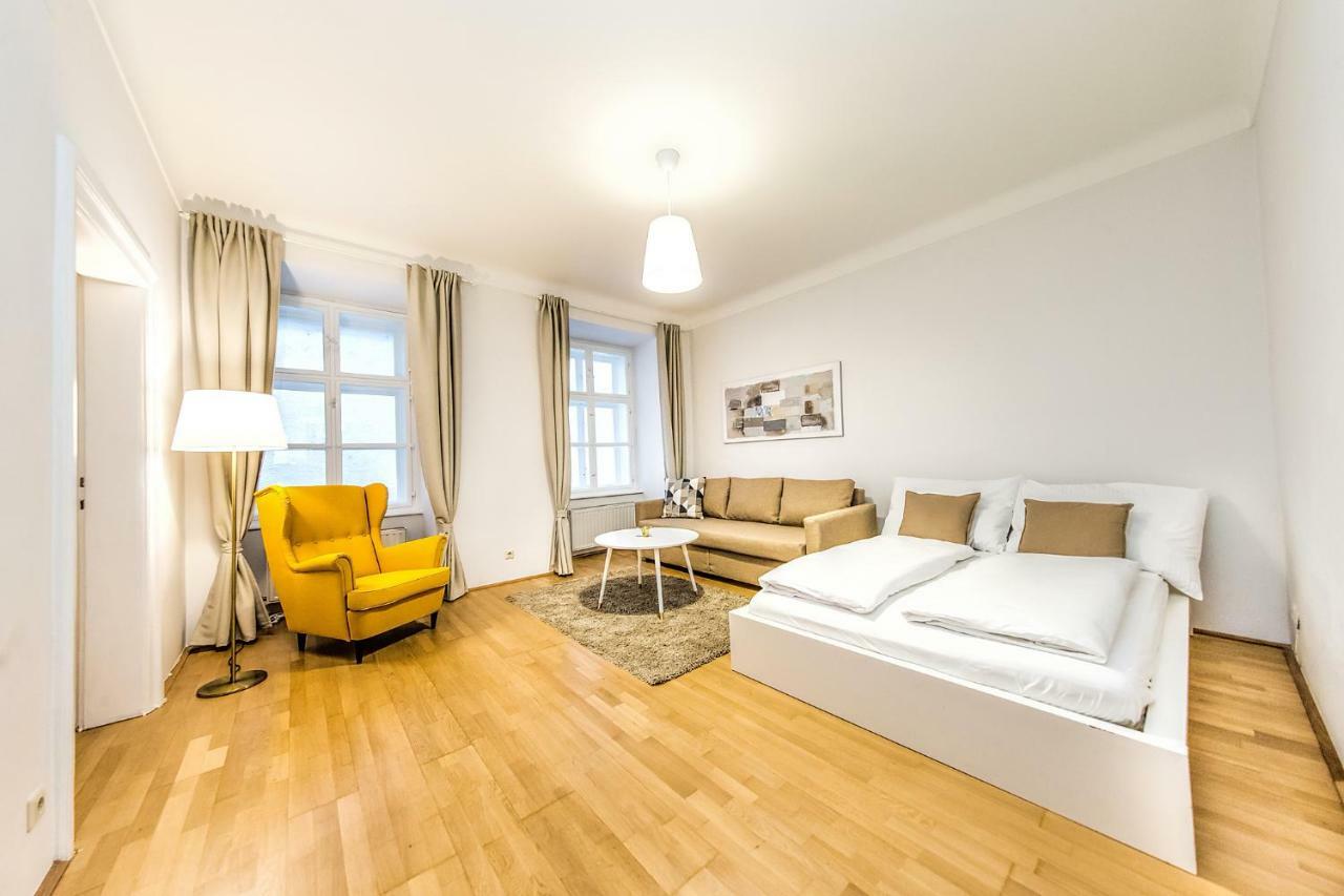 Beautiful City Apartment At Famous Ballgasse Vienna Luaran gambar